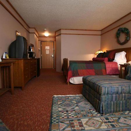 Best Western Dodgeville Inn & Suites Экстерьер фото