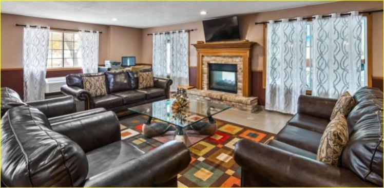 Best Western Dodgeville Inn & Suites Экстерьер фото