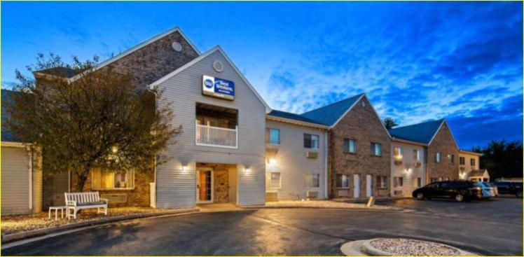 Best Western Dodgeville Inn & Suites Экстерьер фото
